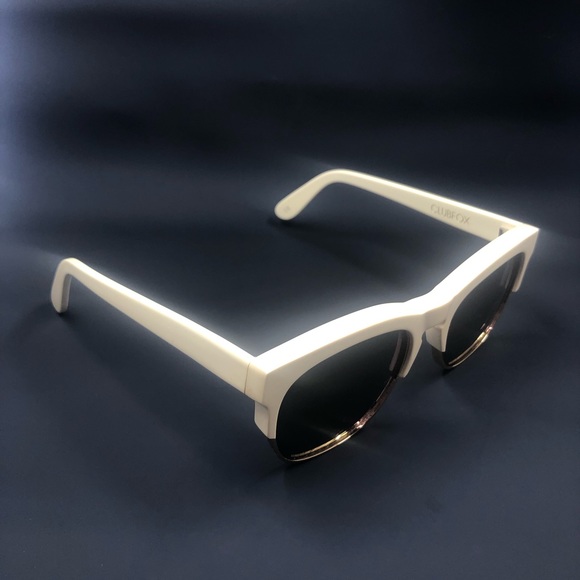 Wildfox Clubfox Ivory & Gold Sunglasses w/ Case main image 4